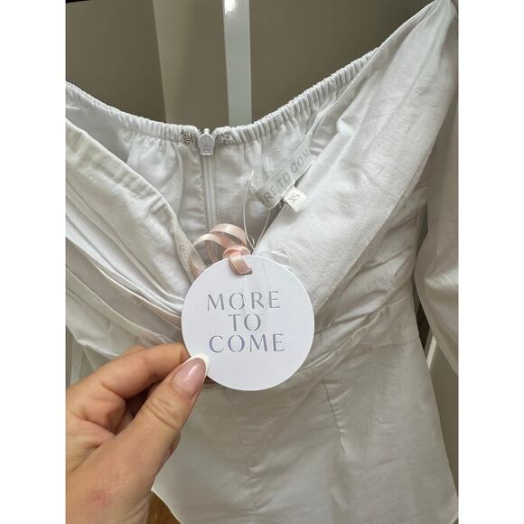 NEW More to Come Flynn Ruched Sleeve Romper White XS - Picture 8 of 8